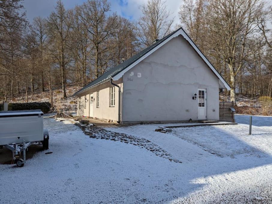 Beautiful And Cosy House Near The Lake Olofstrom Exterior photo